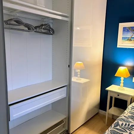 Center Apartment *