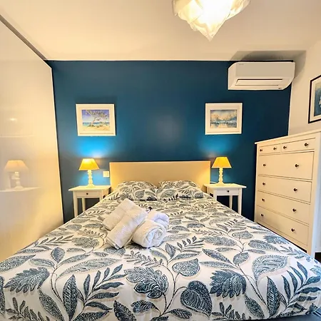Apartment Center